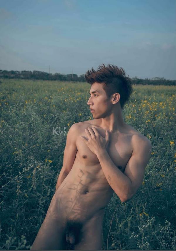 Whoseman-7-平面男模-蔡洋洋---藝術全見版